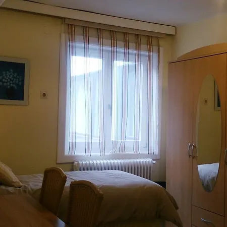 Guest house Julia 2*