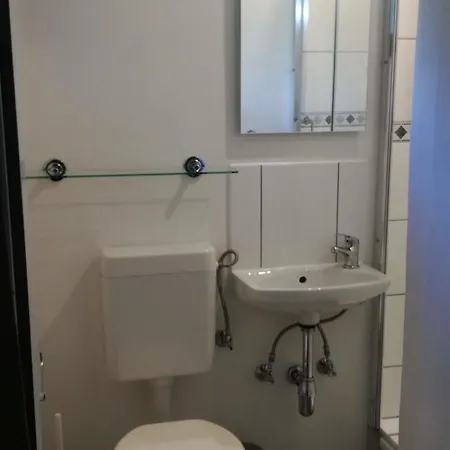 게스트하우스 Julia 펠뎀시