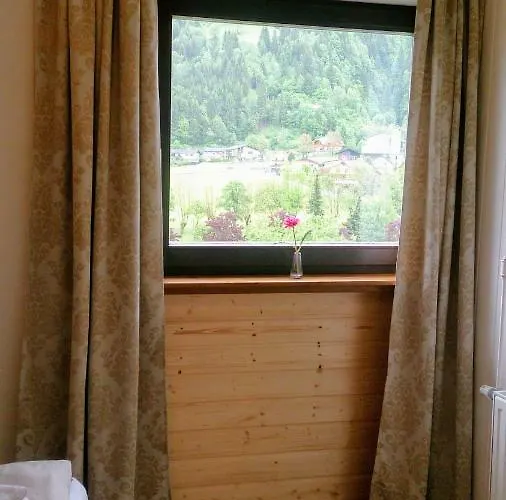 Pensionat Julia Feld am See